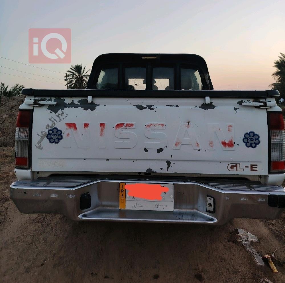 نيسان بيك اب